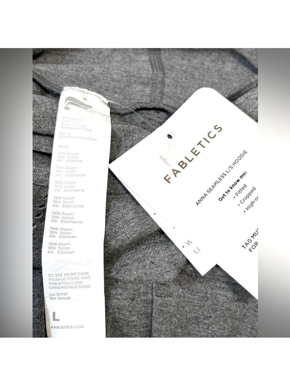 Fabletics Anna Seamless Hoodie NWT Long Sleeve Top Open Ventilation Size Large - Picture 15 of 16